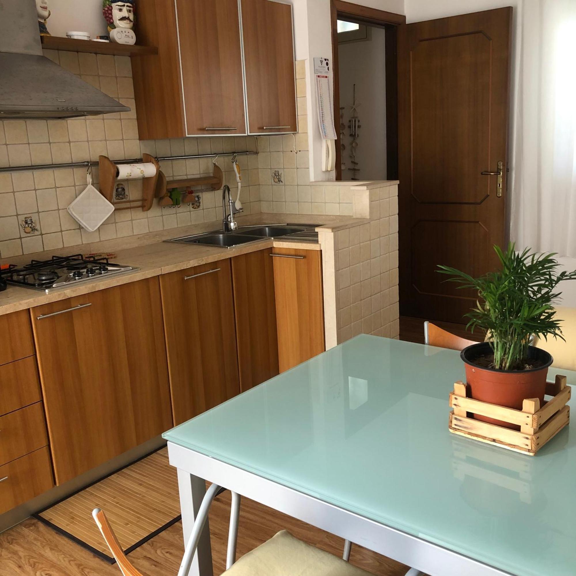 Casa Dorina Charme E Comfort A 100 M Dal Mare ดอนนาลูกาตา ภายนอก รูปภาพ