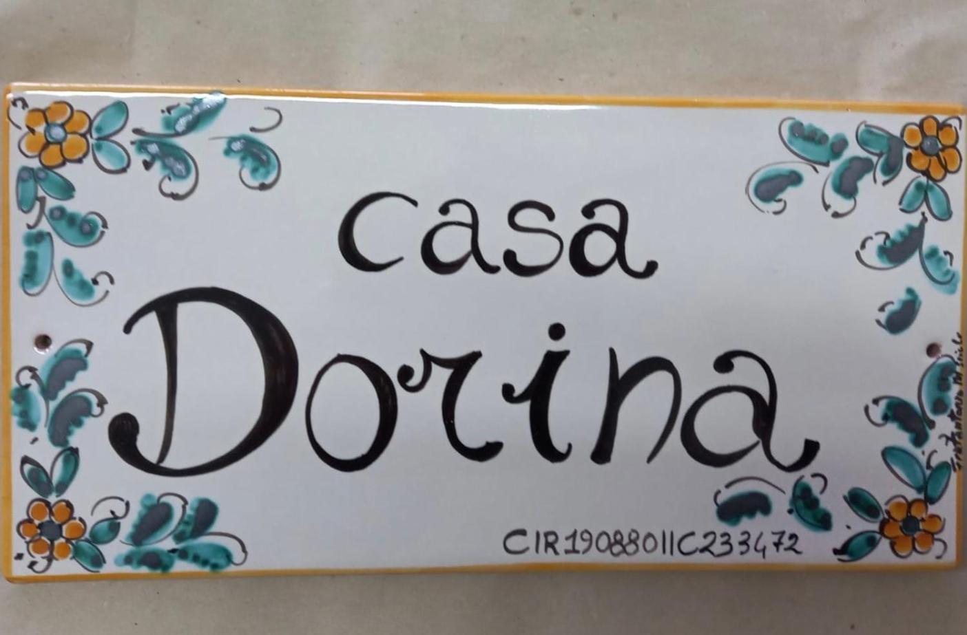 Casa Dorina Charme E Comfort A 100 M Dal Mare ดอนนาลูกาตา ภายนอก รูปภาพ